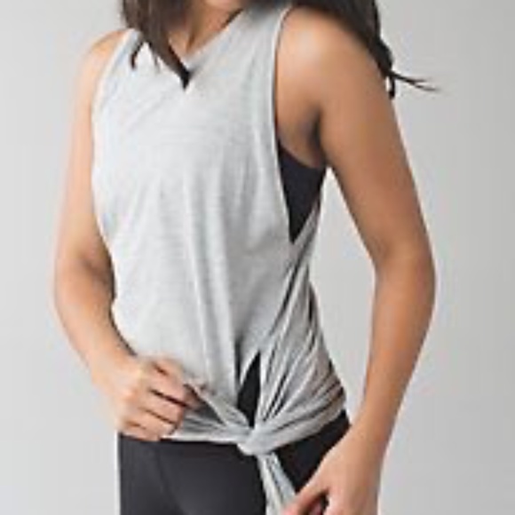 lululemon Tie & Go Tank - Picture 1 of 5